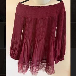 Maroon Off the Shoulder Long Sleeve